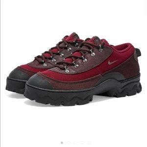 Nike Lahar low canvas NWT